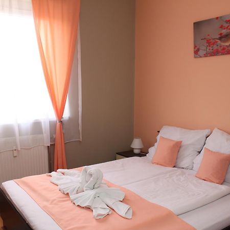 Sun Apartments Subotica Exterior photo