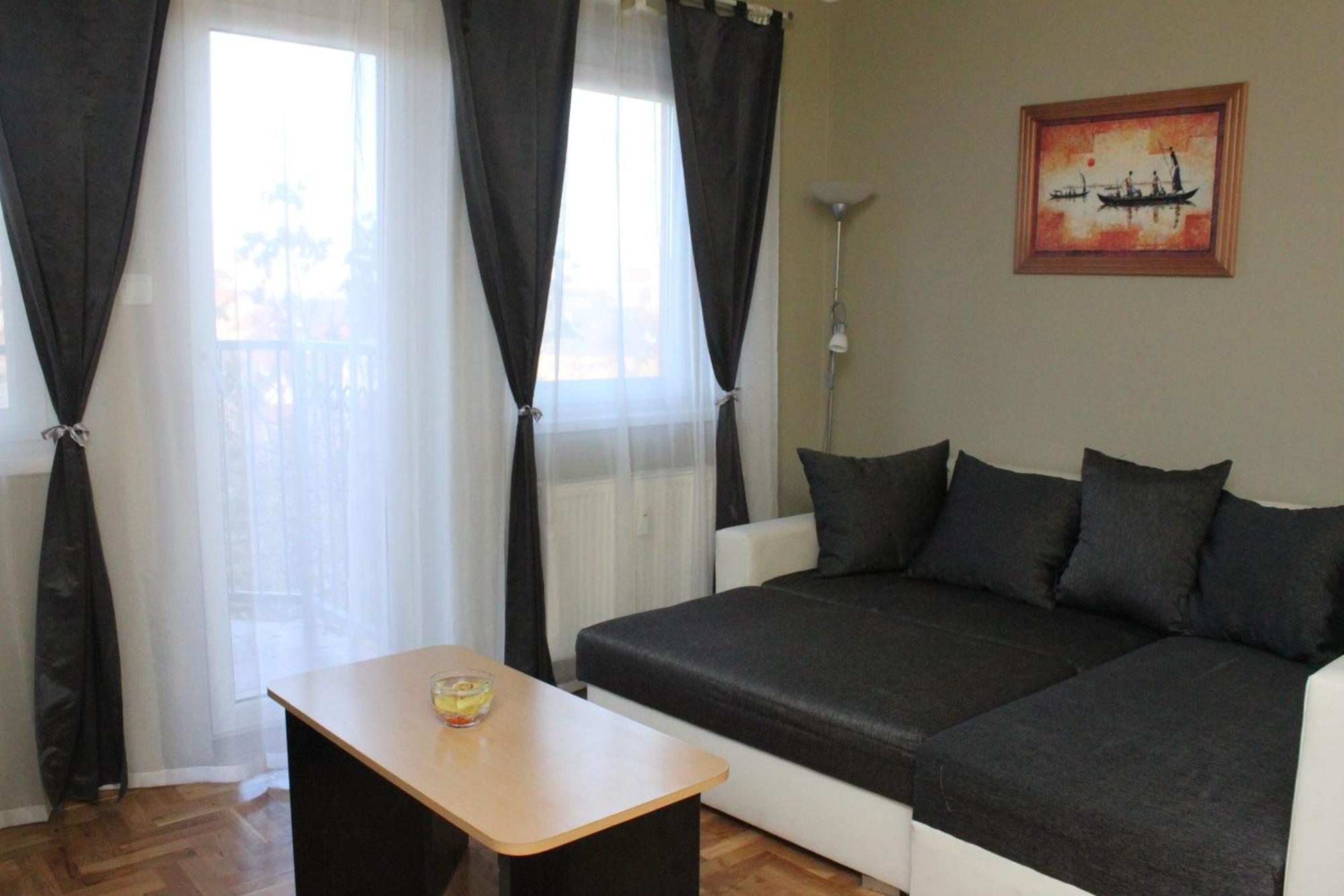 Sun Apartments Subotica Exterior photo